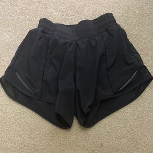 Lulu 4 inch 0s slightly worn black